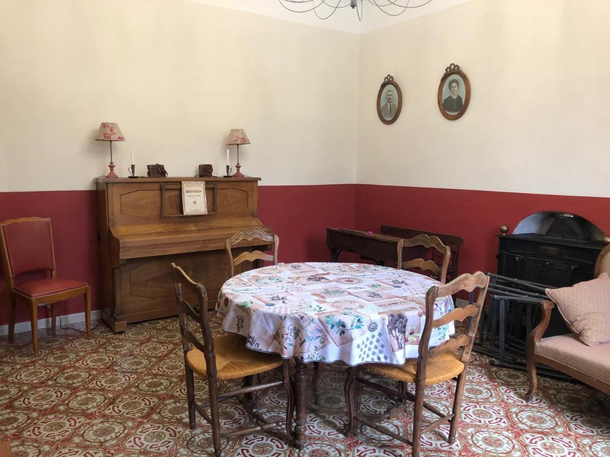 Mas La Cigaliere Bed & Breakfast Venasque Exterior photo