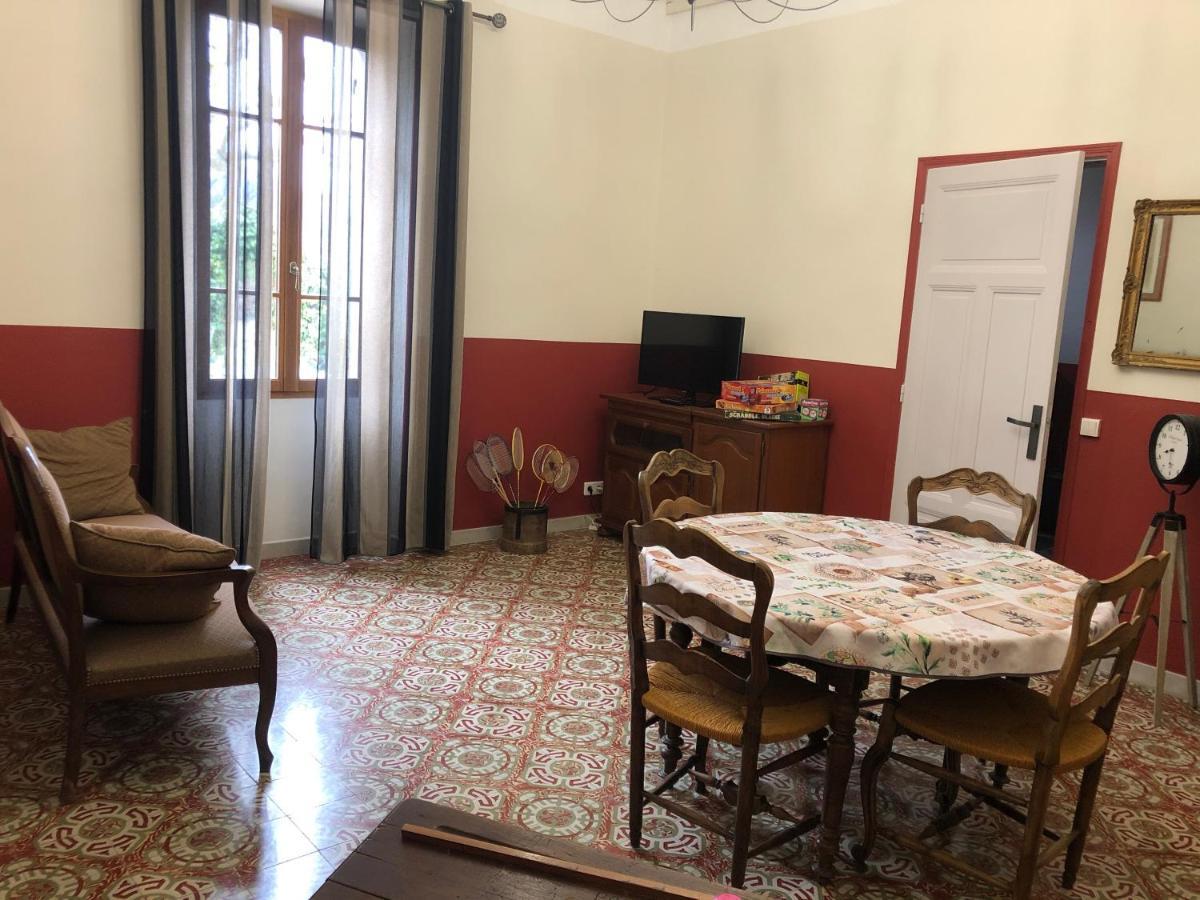 Mas La Cigaliere Bed & Breakfast Venasque Exterior photo